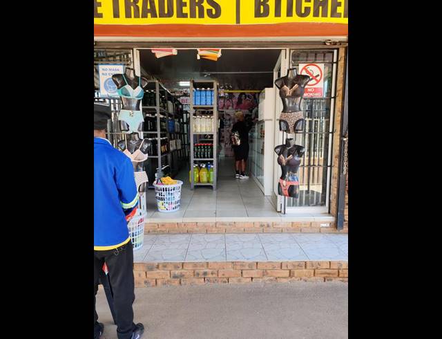 BUSINESS FOR SALE IN LENASIA SOUTH